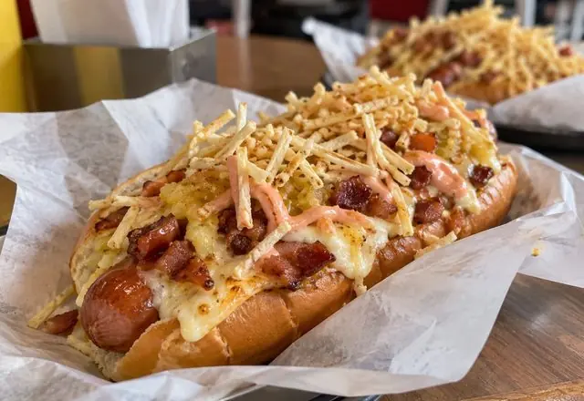 Perro caliente especial, receta con productos de Distribuciones Caquetá